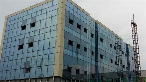 玻璃幕墙安装工程