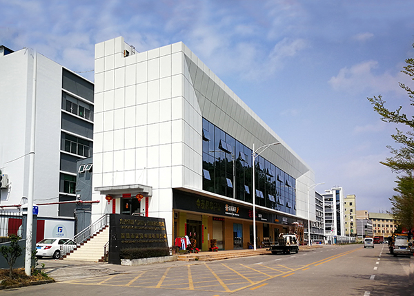 玻璃幕墙工程价格